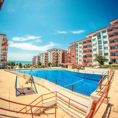 Beautiful Right By The Sea, Apartment Sveti Vlas