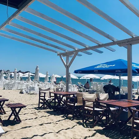 Apartment Beautiful Right By The Sea, *