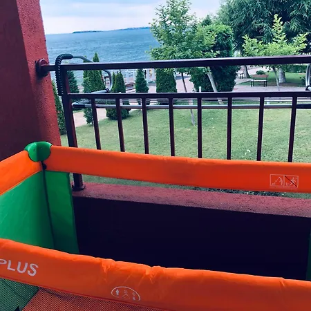 アパート Beautiful Right By The Sea,