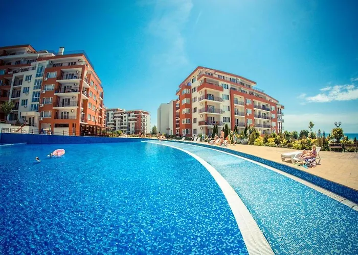 Apartament Beautiful Right By The Sea, *